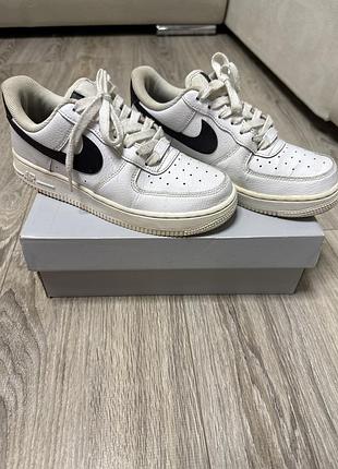 Кросівки nike air force 37,5
