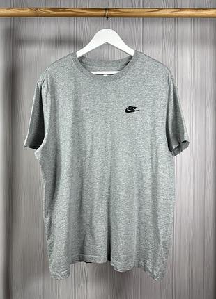 The nike tee gray бавовняна базова футболка оригінал розмір xl