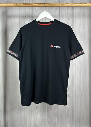 Berghaus красивезна футболка з орнаментом оригінал розмір м