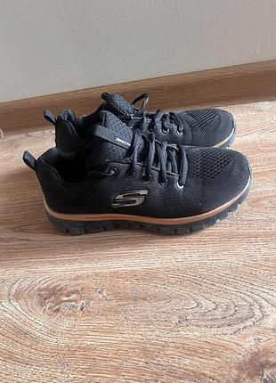 Жіночі кросівки skechers 🖤