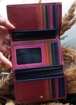 Женский красный кожаный кошелек woodland leathers  с многофункциональным отделением для карт, защитой от rfid, карманом на молнии для монет