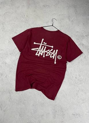 Бордова футболка stussy big logo t-shirt з принтом, лого, логотип, тішка
