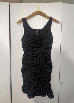 Нова чорна сукня міні h&m з ефектним драпуванням