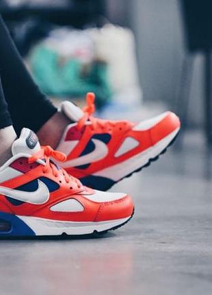 Кросівки nike women's wmns air max ivo, total crimson/sail-hyper blue-pink force кроссовки снікерси