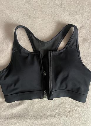 Спортивный топ nike