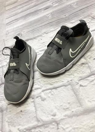 Детские кроссовки — модель nike flex runner 2 ,размер 27, 16,5см
