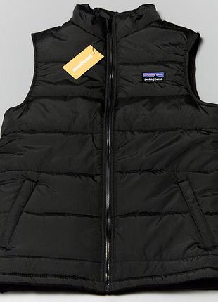 Жилетка patagonia чорна