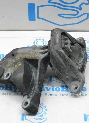 Подушка двигателя правая nissan qashqai 21- 1.3t fwd