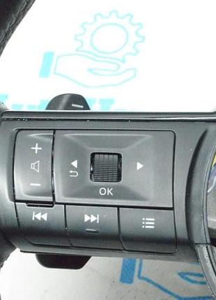 Кнопки керування (на кермі) nissan qashqai 21-