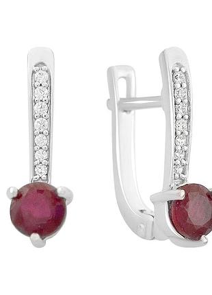 Серьги серебряные родированные 925 пробы с натуральным рубином 1.476ct и фианитами, английский замок