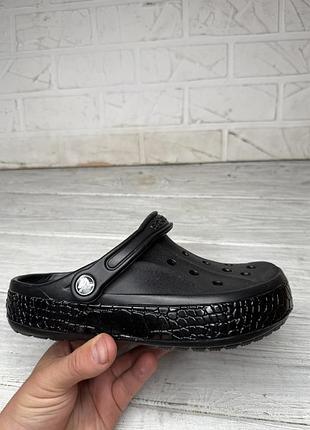 Модные черные кроксы crocs m4 w6 размер 36-37
