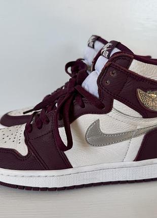 Nike air jordan 1 retro high кросівки