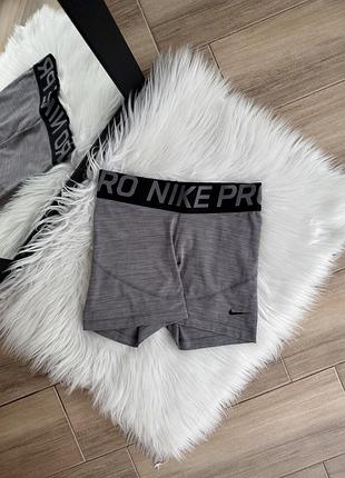 Спортивные шорты nike pro