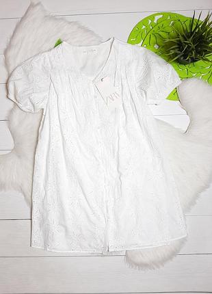 Неймовірна біла сукня з прошви zara