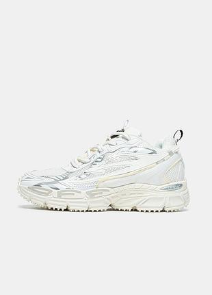 Right back white