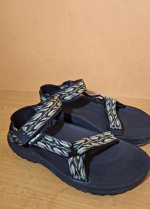 Детские фирменные сандалии teva