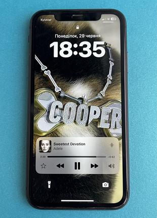 Iphone 11 64gb чорний, відмінний стан, батарея 75%, з коробкою