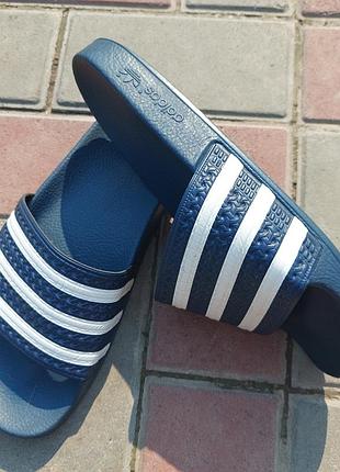 Шлопанці adidas