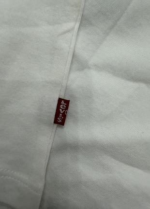 Біла футболка levi’s,оригінал з офіційного сайту 7