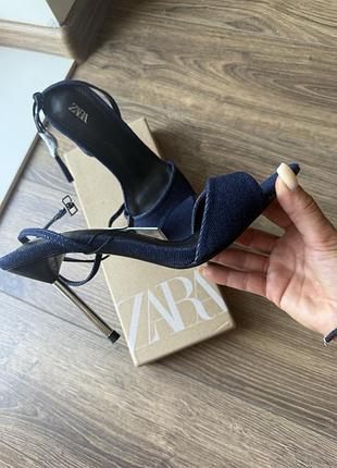 Босоніжки zara, 36 розмір, підійдуть на 37