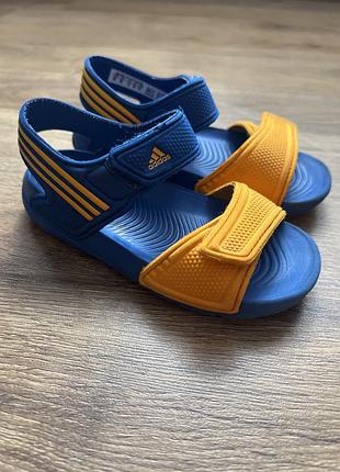 Сандалі adidas