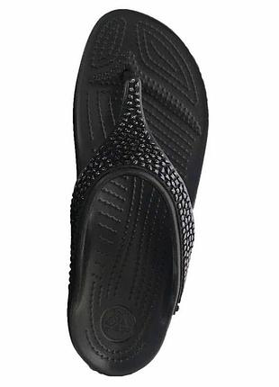 В'єтнамки на платформі crocs слоун embellished w9