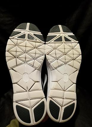Nike flex essential 8