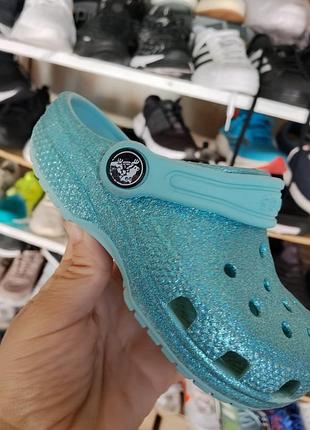 Шлепанцы crocs 2