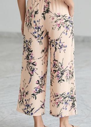 Легкие летние брюки кюлоты m/l