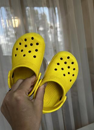 Crocs c7 жовті