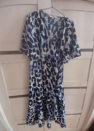 Платье женское на запах