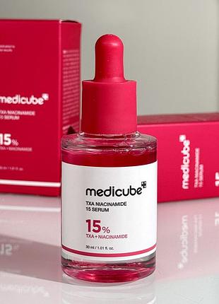 Освітлювальна сироватка з транексамовою кислотою і ніацинамідом medicube txa niacinamide 15% serum 30 ml