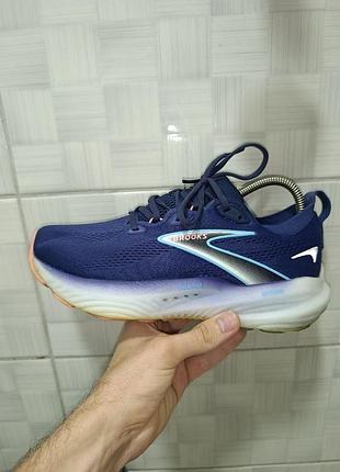 Жіночі кросівки brooks , розмір 40