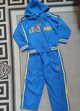 Спортивный костюм ткань плащевка для мальчиков на возраст 5-6 лет, на 6-7 лет новые,цена за один