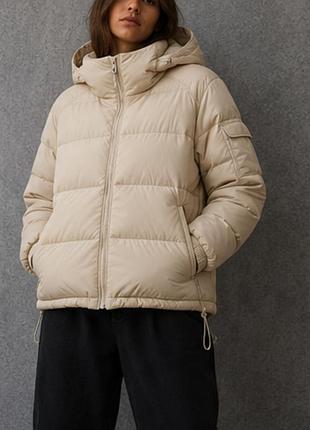 Пуховая курточка от бренда moncler