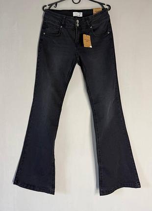 Нові чорні розкльошені джинси кльош terranova y2k низька посадка | джинси bootcut