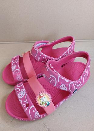 Босоножки crocs для девушек.c12 стелька 19см размер 29
