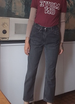 Джинсы sinsey mom fit черного цвета