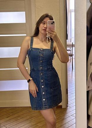 Джинсовая сукня, плаття, сарафан h&m з гудзиками та карманами