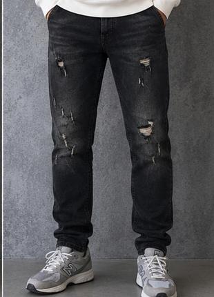 Джинсы от бренда dsquared2