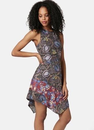 Платье topshop paisley с открытой спиной.