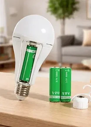 Акумуляторна led лампочка з 2 акумуляторами fae-3920 з гачком і перемикачем