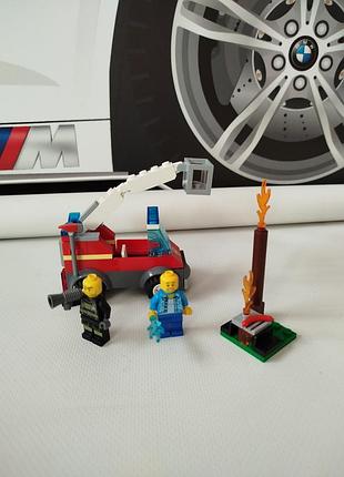 Lego city «пожежник на пікніку» (60212), 64 деталі для малюків.