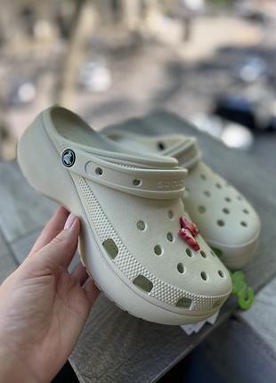 Жіночі крокси від crocs classic platform clog 40-41 розмір