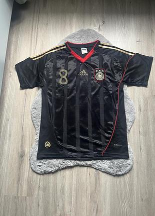 Adidas x germany ozil 8 футбольна футболка