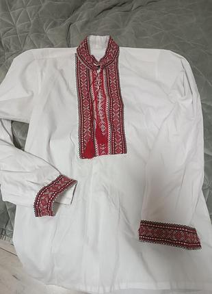 Чоловіча вишиванка