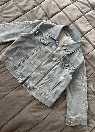 Джинсова куртка джинсовка blumarine