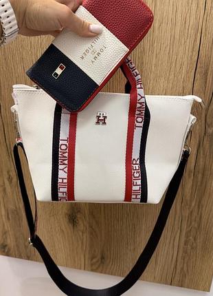 Сумка tommy hilfiger гаманець