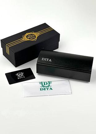 Твердий футляр для окулярів d
