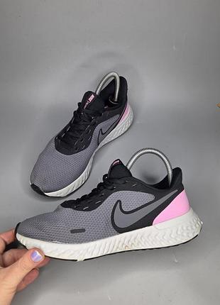 Женские кроссовки nike revolution 5